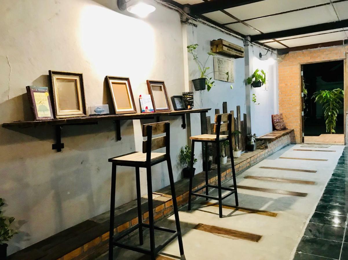 Keta' Jungle Trek House Hostel Chiang Mai Exterior photo