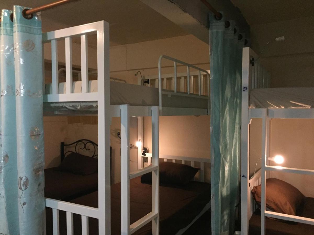 Keta' Jungle Trek House Hostel Chiang Mai Exterior photo