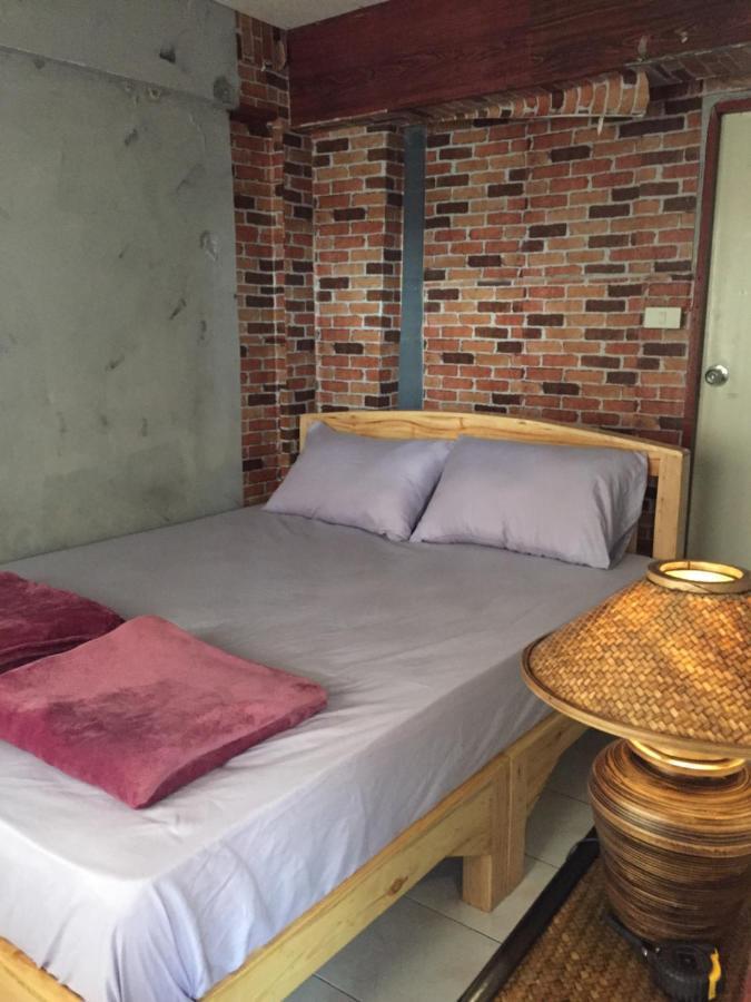 Keta' Jungle Trek House Hostel Chiang Mai Exterior photo