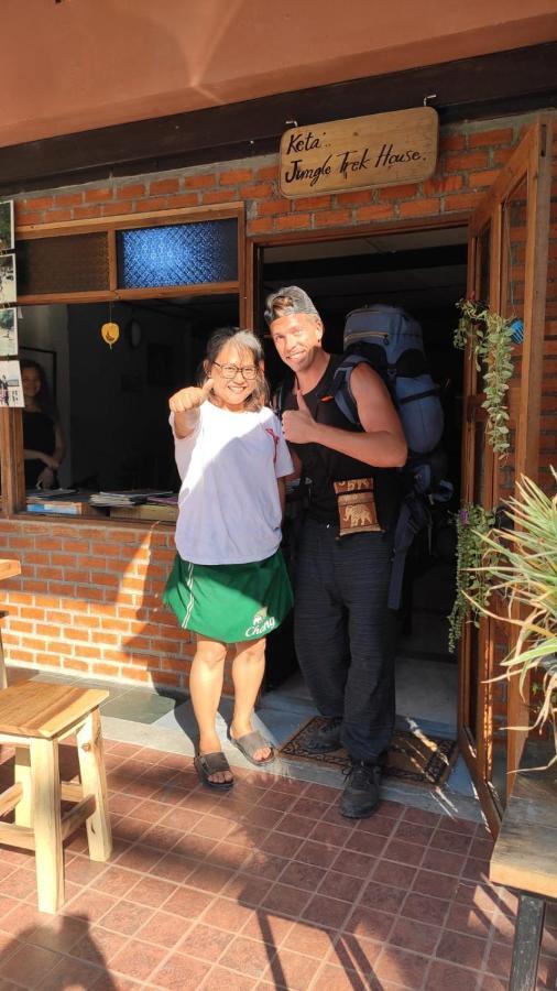 Keta' Jungle Trek House Hostel Chiang Mai Exterior photo